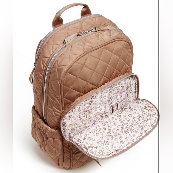 ✨NWT✨ Vera Bradley Meadowlark Tan Backpack - Picture 1 of 9